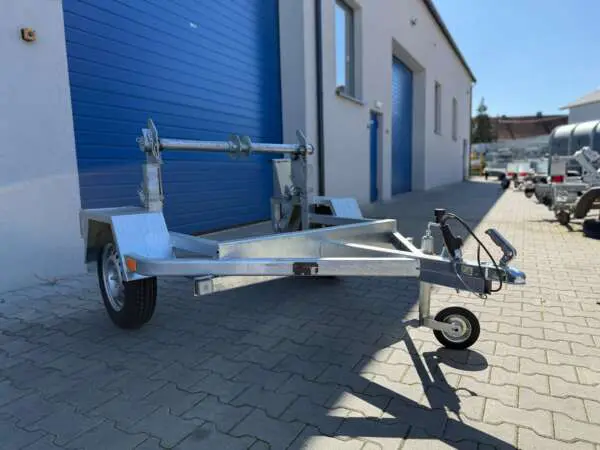 Przyczepa do przewozu bębnów kablowych 750kg - obrazek 10